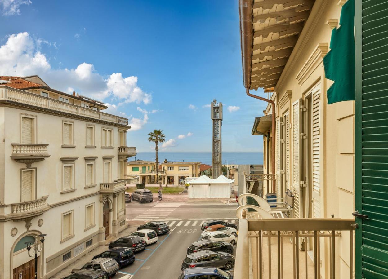 Hotel Stella Del Mare Viareggio Esterno foto