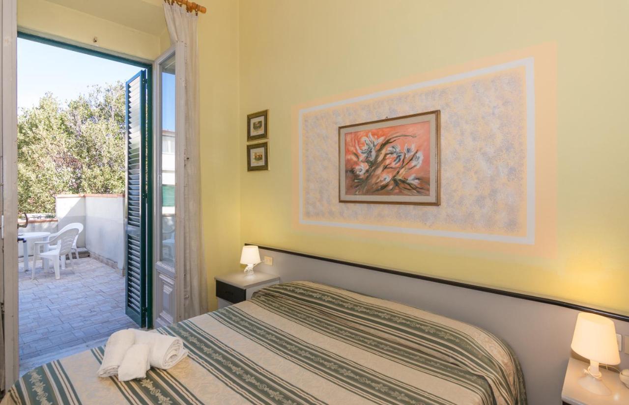Hotel Stella Del Mare Viareggio Esterno foto